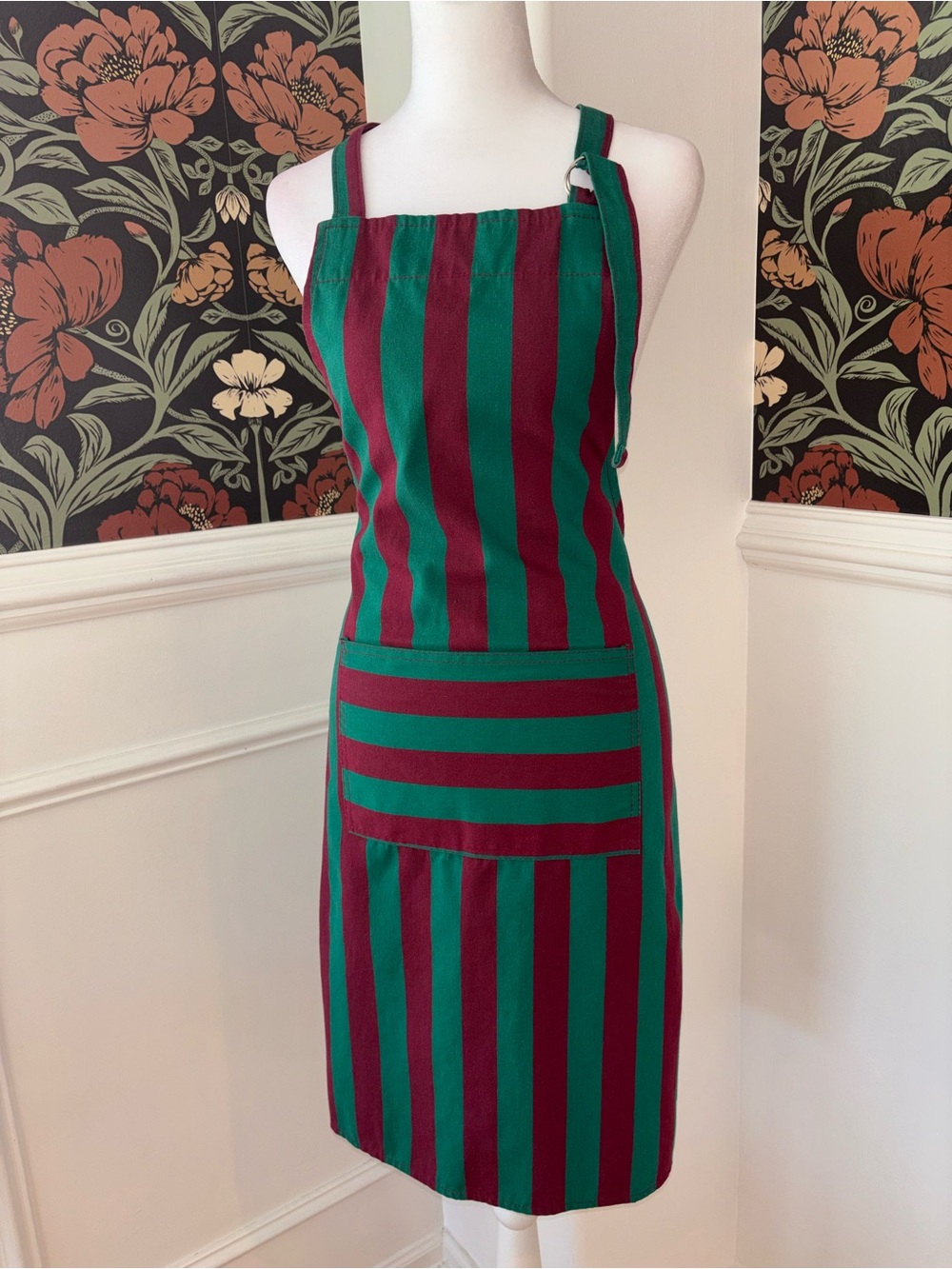 Vintage Striped Full Apron | Cottage Kitchen - Picture 3 of 7